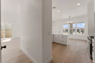 632 W Emerald Point Dr, Saint George, UT 84790 - Photo 8