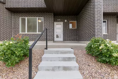 5516 W Victory Lap Ct S, West Valley, UT 84120 - Photo 4