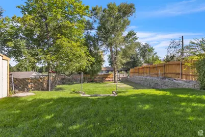 435 E 300 N, Logan, UT 84321 - Photo 16