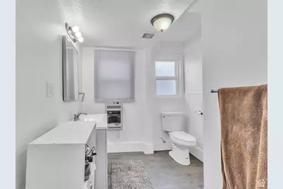 435 E 300 N, Logan, UT 84321 - Photo 14