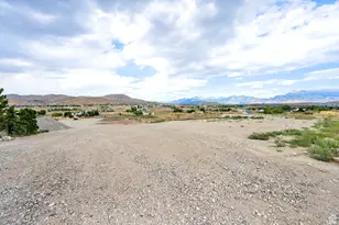 2441 E Ranch Rd, Eagle Mountain, UT 84005 - Photo 4