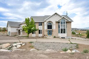 2441 E Ranch Rd, Eagle Mountain, UT 84005 - Photo 2