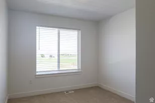 573 N 300 W, Smithfield, UT 84335 - Photo 18