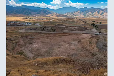 7479 W 5400 S, West Valley, UT 84118 - Photo 22