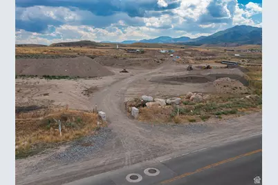 7479 W 5400 S, West Valley, UT 84118 - Photo 28