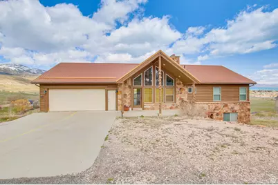 495 W Buttercup Ln N #30, Garden City, UT 84028 - Photo 2