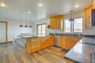 495 W Buttercup Ln N, Garden City, UT 84028 - Photo 10