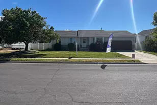 2208 N 825 E, Lehi, UT 84043 - Photo 2