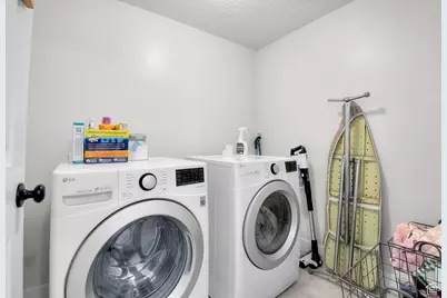 998 S 880 W, Salem, UT 84653 - Photo 28