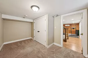 1168 E Parkway Ave, Salt Lake City, UT 84106 - Photo 24