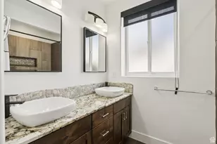 588 W 1175 N, Farmington, UT 84025 - Photo 32