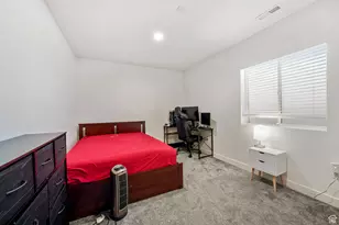 4696 W Camellia Ln N, Cedar Hills, UT 84062 - Photo 32