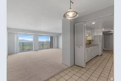 875 S Donner Way #1402, Salt Lake City, UT 84108 - Photo 8