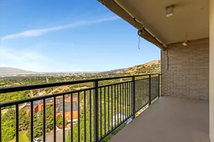 875 S Donner Way, Salt Lake City, UT 84108 - Photo 4