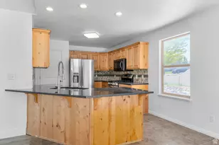 1354 Sageberry W, Santaquin, UT 84655 - Photo 12