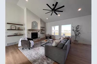 2540 W 2950 N, Farr West, UT 84404 - Photo 8