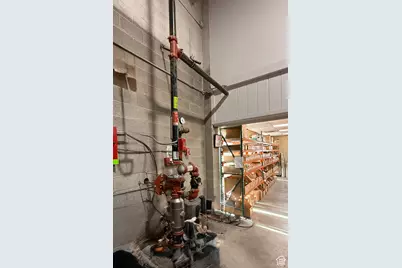 4698 S 200 W, Murray, UT 84107 - Photo 8