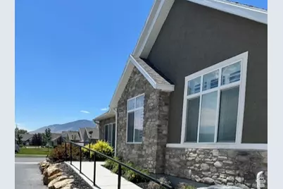 512 Meadow Ranch Ln E #A, Saratoga Springs, UT 84045 - Photo 2