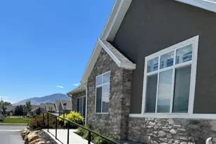 512 Meadow Ranch Ln E, Saratoga Springs, UT 84045 - Photo 2