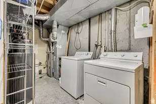 499 N 200 W, Bountiful, UT 84010 - Photo 22