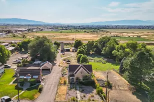 1632 S Main St, Springville, UT 84663 - Photo 28