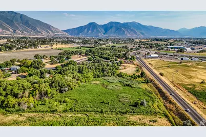 1632 S Main St, Springville, UT 84663 - Photo 22