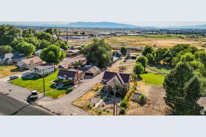 1632 S Main St, Springville, UT 84663 - Photo 90