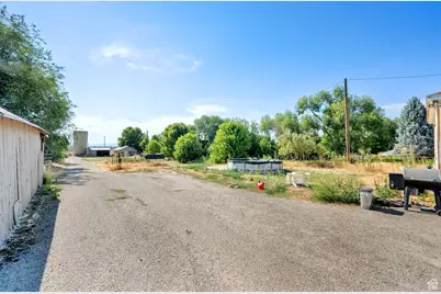 1632 S Main St, Springville, UT 84663 - Photo 78