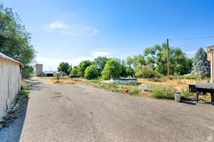 1632 S Main St, Springville, UT 84663 - Photo 78