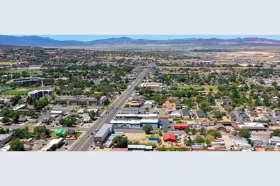 174 W 200 N, Cedar City, UT 84721 - Photo 30