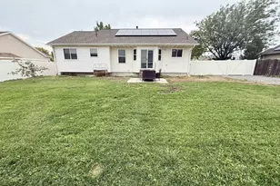 2142 E Fall St, Eagle Mountain, UT 84005 - Photo 28