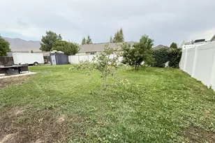 2142 E Fall St, Eagle Mountain, UT 84005 - Photo 30