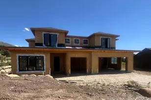 4174 N Patio Dr, Eden, UT 84310 - Photo 2