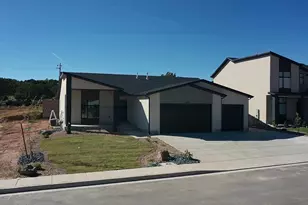 2548 W Black Sage Dr, Cedar City, UT 84720 - Photo 2