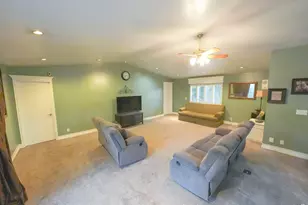 327 E 1000 N, Harrisville, UT 84404 - Photo 20