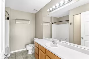 7908 S Cold Stone Ln W, West Jordan, UT 84081 - Photo 6