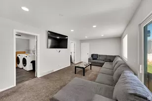 5343 W Ridge Brook Way, Salt Lake City, UT 84118 - Photo 12