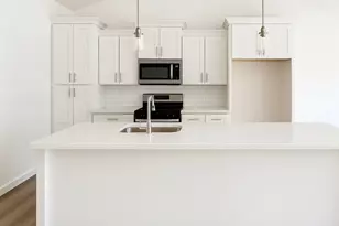 7360 S Dewmar Ct W, Midvale, UT 84047 - Photo 2