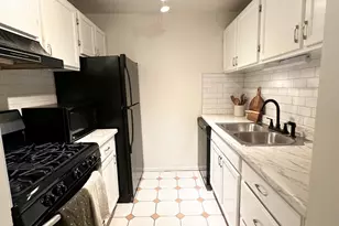 426 E Creekside Cir, Murray, UT 84107 - Photo 12