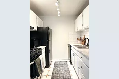 426 E Creekside Cir #B, Murray, UT 84107 - Photo 6