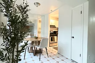 426 E Creekside Cir, Murray, UT 84107 - Photo 4