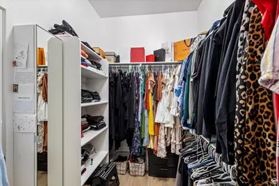 2321 E John Holladay Ct S, Holladay, UT 84117 - Photo 14