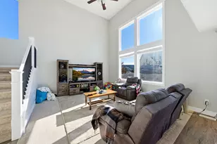 636 E Mount Dutton Way, Eagle Mountain, UT 84005 - Photo 6