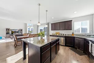 636 E Mount Dutton Way, Eagle Mountain, UT 84005 - Photo 12