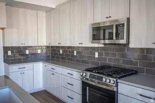 1075 W Audrey Ln S, Woods Cross, UT 84087 - Photo 6