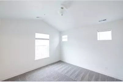 837 N Pugh Ln #M301, Saratoga Springs, UT 84045 - Photo 6