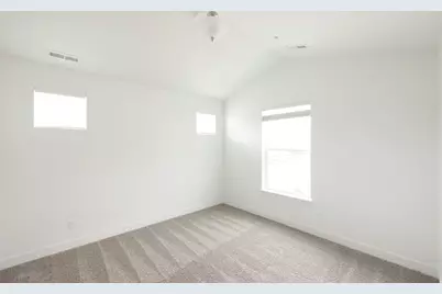 837 N Pugh Ln #M302, Saratoga Springs, UT 84045 - Photo 4