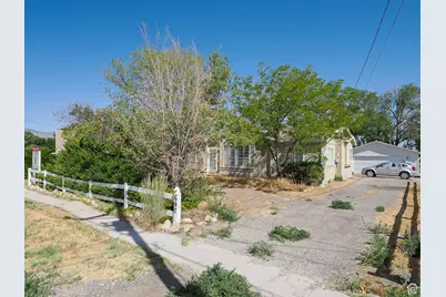 697 E Main St N, Grantsville, UT 84029 - Photo 26