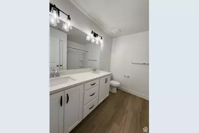 1686 N Centerpoint Ln, Salem, UT 84653 - Photo 8