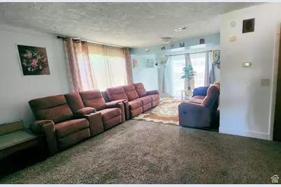 4520 S Julep Dr E, Murray, UT 84107 - Photo 10